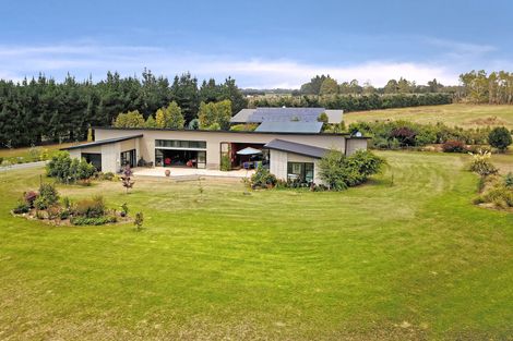 Photo of property in 1253a Tram Road, Swannanoa, Rangiora, 7476
