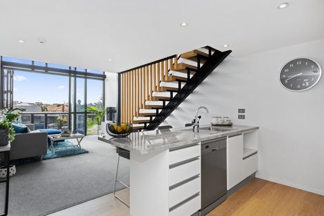 Photo of property in 6/436 Maunganui Road, Mount Maunganui, 3116