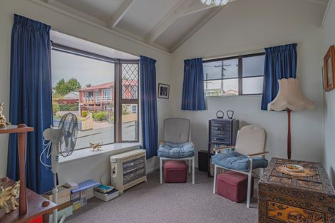 Photo of property in 76 Arthur Street, Seaview, Timaru, 7910