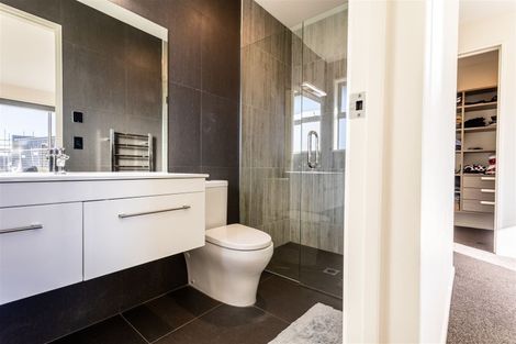 Photo of property in 49 Mount Linton Avenue, Wanaka, 9305