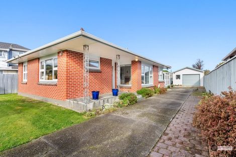 Photo of property in 18 Holyoake Crescent, Avalon, Lower Hutt, 5011
