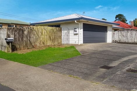 Photo of property in 186 Henderson Valley Road, Henderson, Auckland, 0612