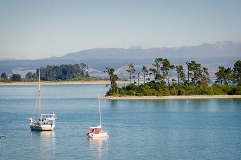 Photo of property in Waterfront Apartments, 11/309 Wakefield Quay, Stepneyville, Nelson, 7010