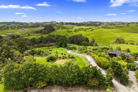 Photo of property in 47 Lupis Way, Kaiwaka, 0573