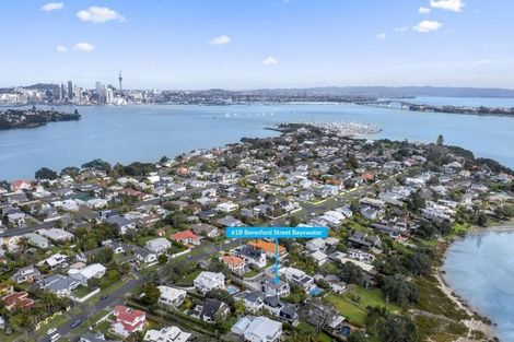 Photo of property in 2/61 Beresford Street, Bayswater, Auckland, 0622