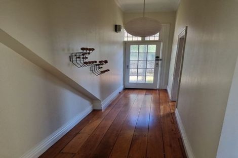 Photo of property in 35a Grant Road, Thorndon, Wellington, 6011