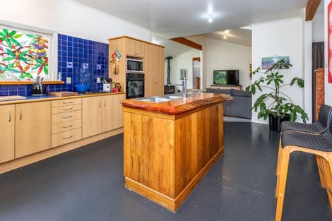 Photo of property in 3 Widdison Place, Whangamata, 3691