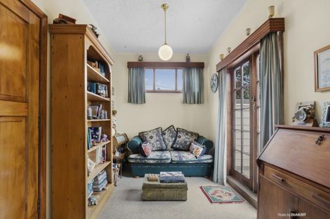 Photo of property in 69 Tannadyce Street, Strathmore Park, Wellington, 6022