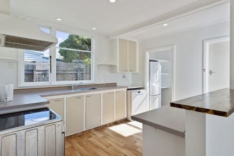 Photo of property in 55 Coronation Street, Spreydon, Christchurch, 8024