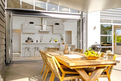 Photo of property in 56 Columbia Crescent, Beachlands, Auckland, 2018