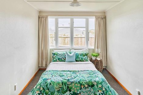 Photo of property in 57a Ranui Terrace, Tawa, Wellington, 5028