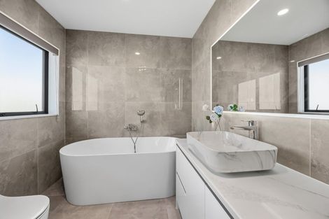 Photo of property in 78 Drumbuoy Drive, Flat Bush, Auckland, 2019