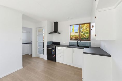 Photo of property in 30 Norfolk Street, Riversdale, 9776