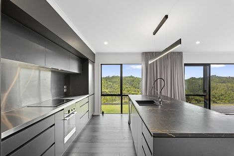 Photo of property in 229 Hillcrest Road, Wainui, 0931