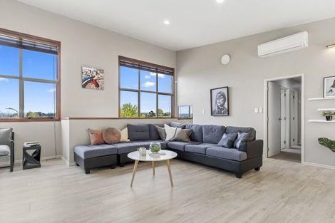 Photo of property in 14 Bell Common Close, Bethlehem, Tauranga, 3110