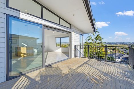 Photo of property in 33a St James Avenue, Helensville, 0800