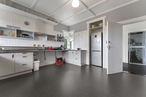 Photo of property in 11 Hill Street, Eltham, 4322