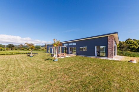 Photo of property in 41 Brinkburn Lane, Aokautere, Palmerston North, 4471