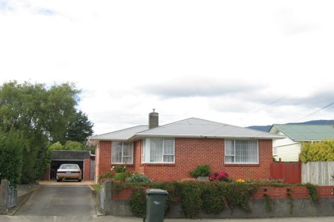 Photo of property in 22 Totara Park Road, Clouston Park, Upper Hutt, 5018