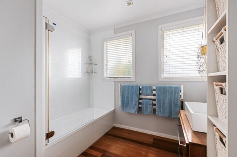 Photo of property in 212 Bellevue Road, Bellevue, Tauranga, 3110