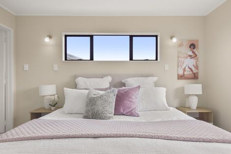 Photo of property in 47 Amorino Drive, Red Beach, 0932