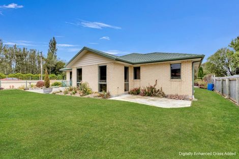 Photo of property in 16 Maria Street, Lumsden, 9730