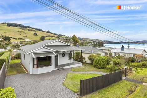 Photo of property in 6 Marett Street, Macandrew Bay, Dunedin, 9014