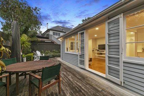 Photo of property in 49 Rautara Street, Orakei, Auckland, 1071