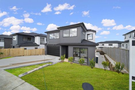 Photo of property in 1 Nola Dawn Avenue, Papakura, 2110