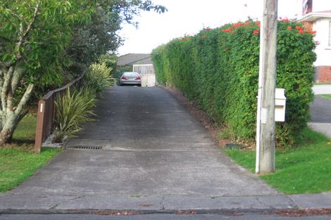 Photo of property in 50 Amberley Avenue, Te Atatu South, Auckland, 0610
