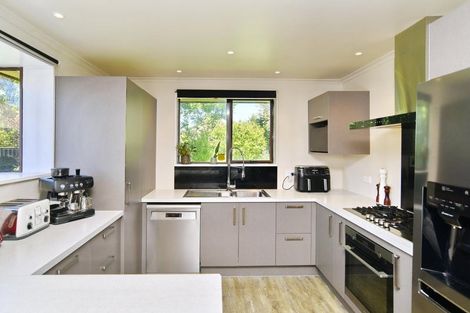 Photo of property in 11 Ludlow Place, Parklands, Christchurch, 8083