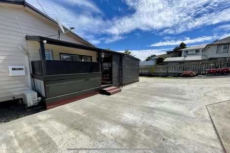 Photo of property in 21a Chester Street, Levin, 5510