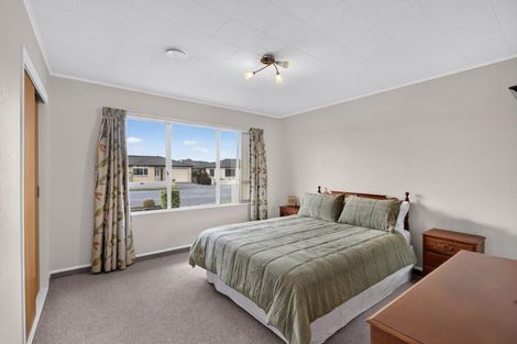 Photo of property in 1/22 Avondale Road, Taradale, Napier, 4112
