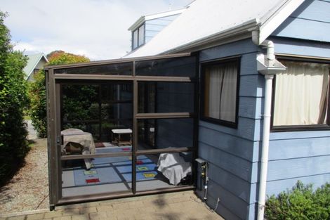 Photo of property in 15 Ivy Terrace, Moana, 7872