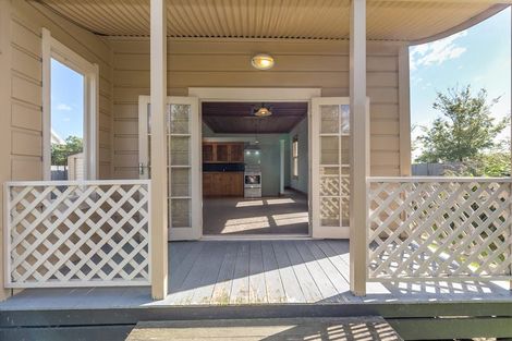 Photo of property in 137 Tiro Tiro Road, Levin, 5510
