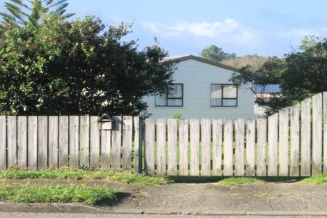 Photo of property in 26 Titoki Road, Waikanae Beach, Waikanae, 5036