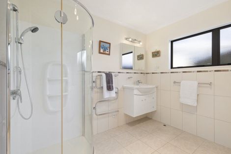 Photo of property in 490 Matakawau Road, Awhitu, Waiuku, 2684