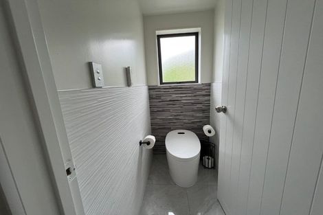 Photo of property in 5a Lloyd Avenue, Papatoetoe, Auckland, 2025