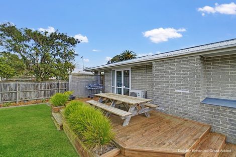 Photo of property in 16 Colesbury Street, Bishopdale, Christchurch, 8053