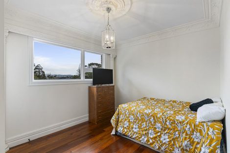 Photo of property in 6 Mahinga Place, Massey, Auckland, 0614