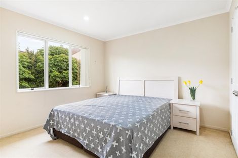 Photo of property in 10 Maypark Crescent, Flat Bush, Auckland, 2016