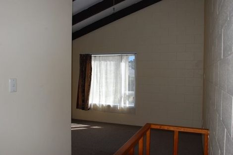 Photo of property in 129 Constable Street, Newtown, Wellington, 6021