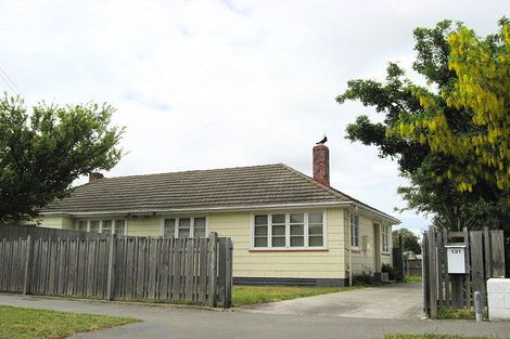 Photo of property in 129 Aorangi Road, Bryndwr, Christchurch, 8053