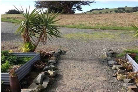 Photo of property in 15 Wairere Valley Road, Paparoa, 0571