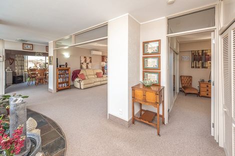 Photo of property in 54 Exeter Crescent, Springvale, Whanganui, 4501