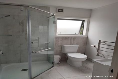 Photo of property in 3 Dayspring Way, Pakuranga, Auckland, 2010