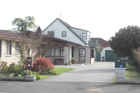 Photo of property in 2/409 Southland Road, Hastings, 4122