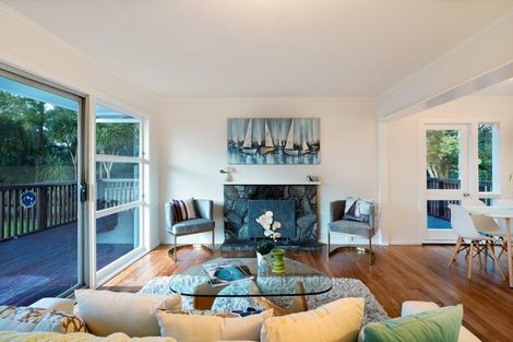 Photo of property in 43 Riverpark Crescent, Henderson, Auckland, 0610