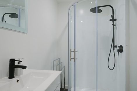 Photo of property in 156a Queen Street, North Dunedin, Dunedin, 9016