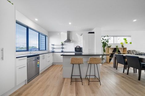 Photo of property in 180 Walters Road, Takanini, 2110